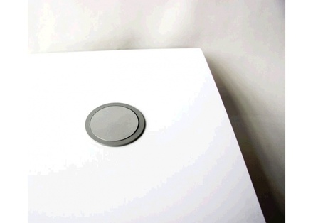 Výsuvná zásuvková lišta HBF 760078  Výsuvná zásuvková lišta se 4 zásuvkami 230V, 1,5m kabel (3)