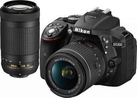 Digitální zrcadlovka Nikon D5300 + AF-P 18-55 VR + 70-300 VR