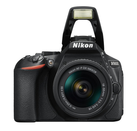Digitální zrcadlovka Nikon D5600 + 18-55 AF-P VR KIT