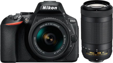 Digitální zrcadlovka Nikon D5600 + AF-P 18-55 VR + 70-300VR